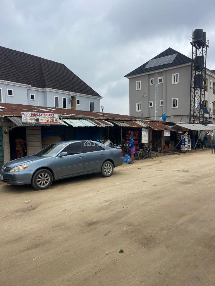 House, Bungalow House with Rooms and Shops, Surulere, Lagos, Block of Flats for Sale