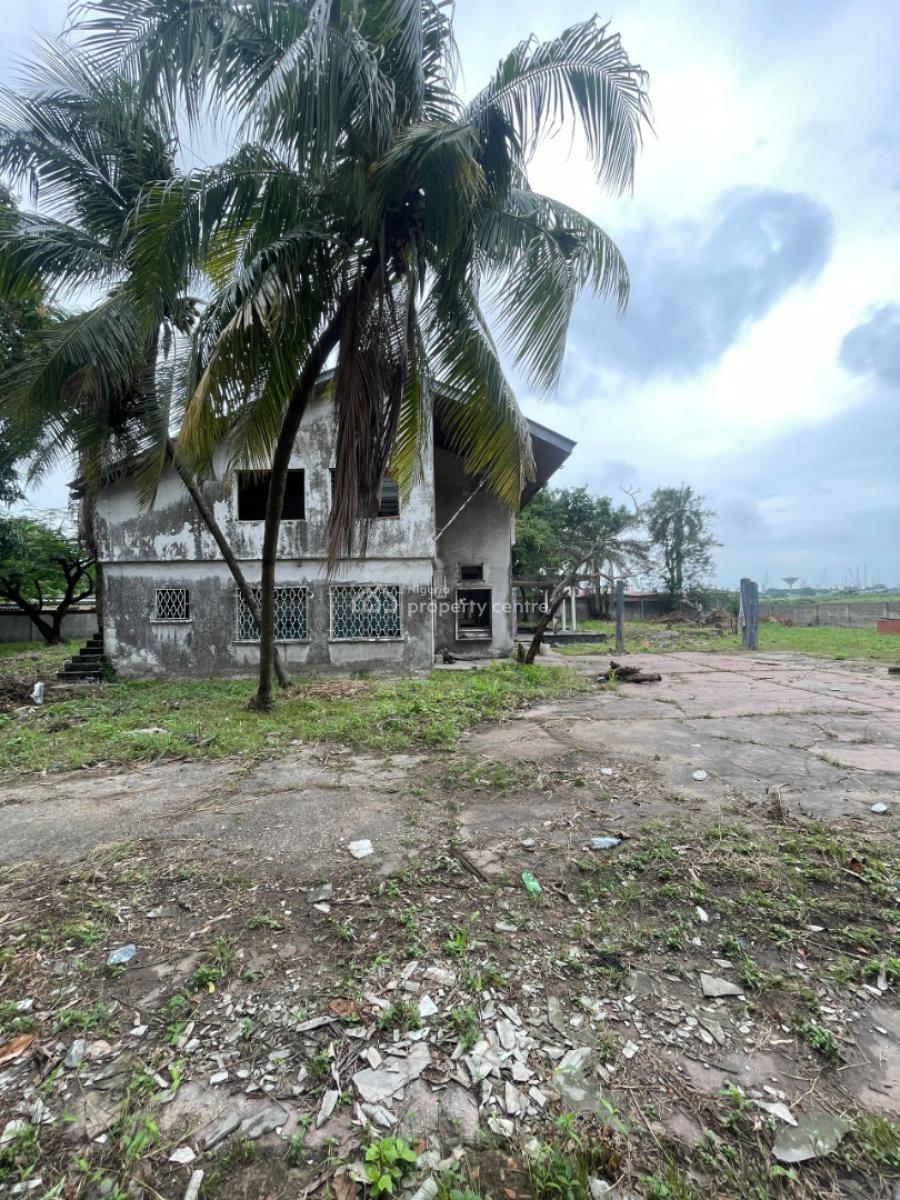 Buy and Build in a Well Interlocked Area, Perfect for Residential and Commercial, Apapa, Lagos, Block of Flats for Sale