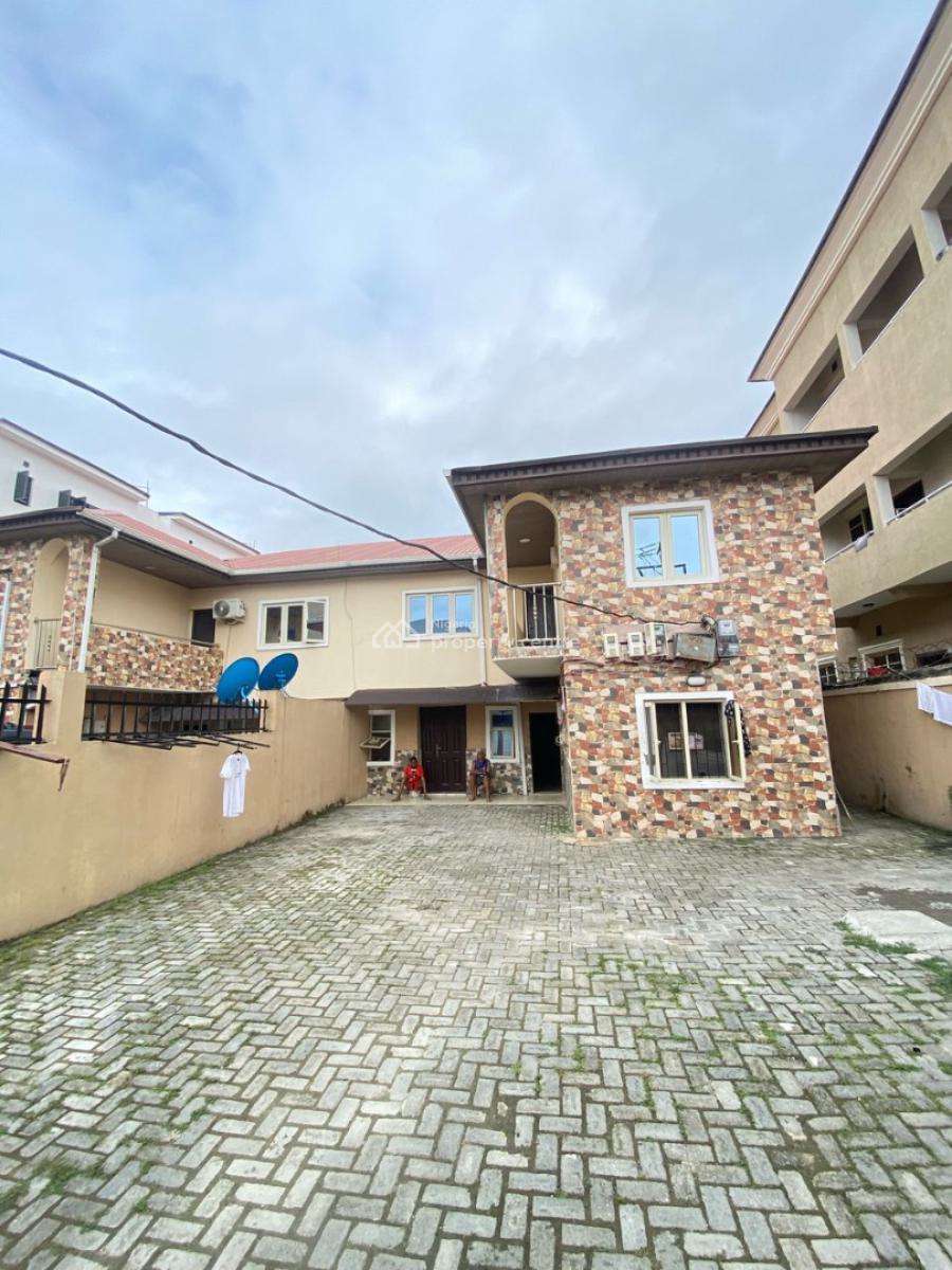 Spacious 4 Bedroom Apartment in an Estate, Ikate, Lekki, Lagos, Flat / Apartment for Rent
