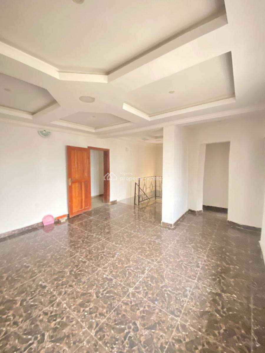 Spacious 4 Bedroom Apartment in an Estate, Ikate, Lekki, Lagos, Flat / Apartment for Rent