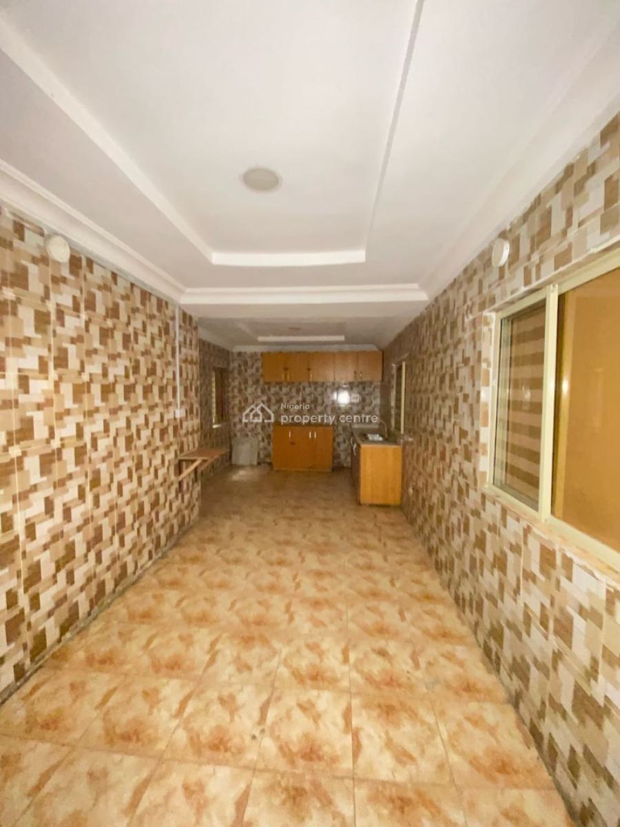 Spacious 4 Bedroom Apartment in an Estate, Ikate, Lekki, Lagos, Flat / Apartment for Rent