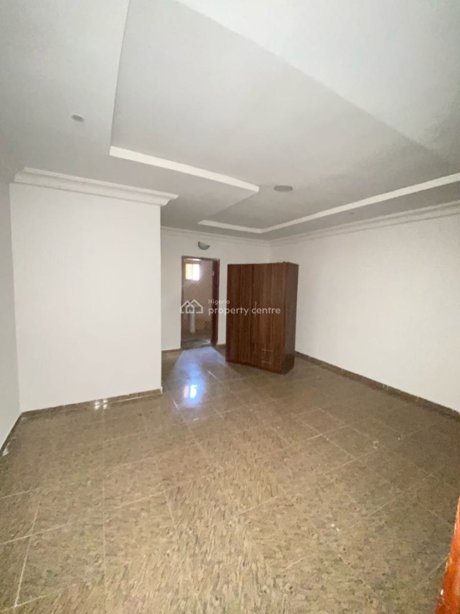 Spacious 4 Bedroom Apartment in an Estate, Ikate, Lekki, Lagos, Flat / Apartment for Rent