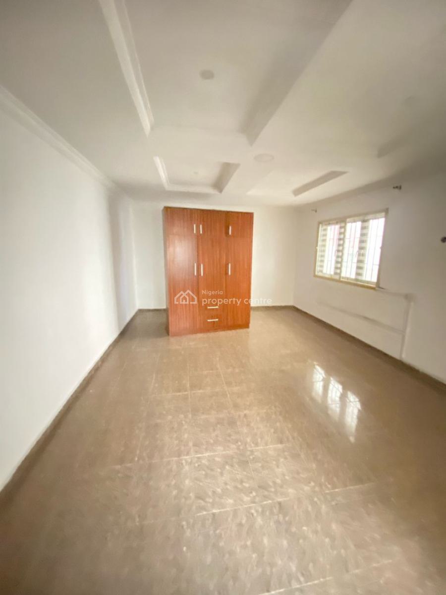 Spacious 4 Bedroom Apartment in an Estate, Ikate, Lekki, Lagos, Flat / Apartment for Rent