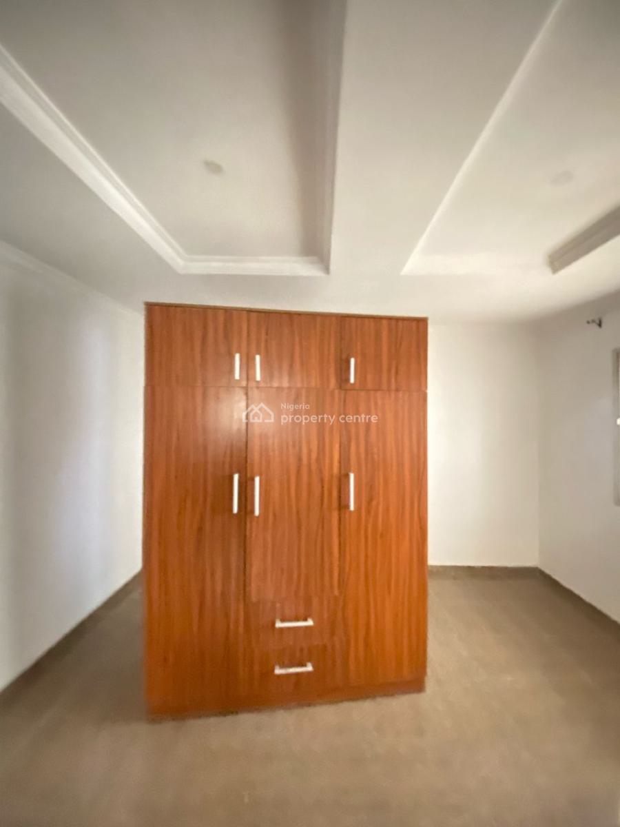 Spacious 4 Bedroom Apartment in an Estate, Ikate, Lekki, Lagos, Flat / Apartment for Rent