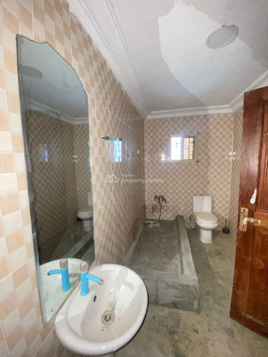 Spacious 4 Bedroom Apartment in an Estate, Ikate, Lekki, Lagos, Flat / Apartment for Rent