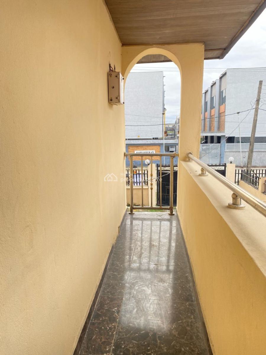 Spacious 4 Bedroom Apartment in an Estate, Ikate, Lekki, Lagos, Flat / Apartment for Rent