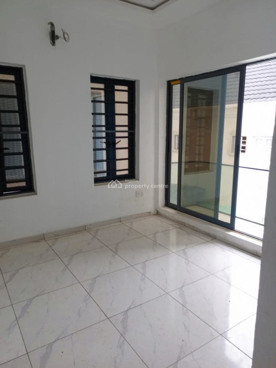 2 Bedrooms Apartments, Ologolo, Lekki, Lagos, Flat / Apartment for Sale