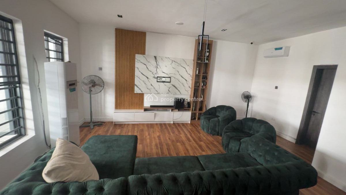 a Fully Serviced Mini Flat, Lekki, Lagos, Mini Flat (room and Parlour) for Rent