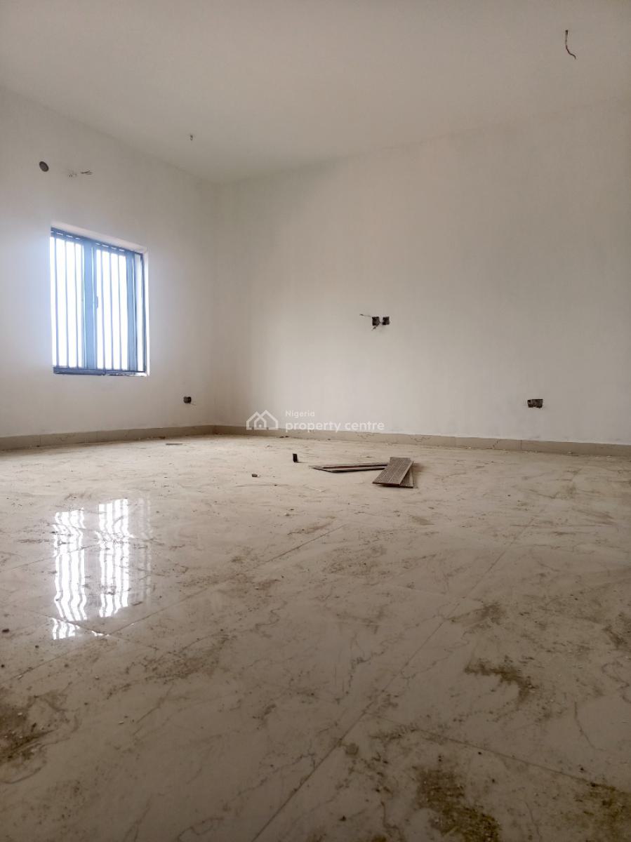 Units of Semi Detached Terraced Triplexes, Kolapo Ishola Gra, Akobo, Ibadan, Oyo, Semi-detached Duplex for Sale