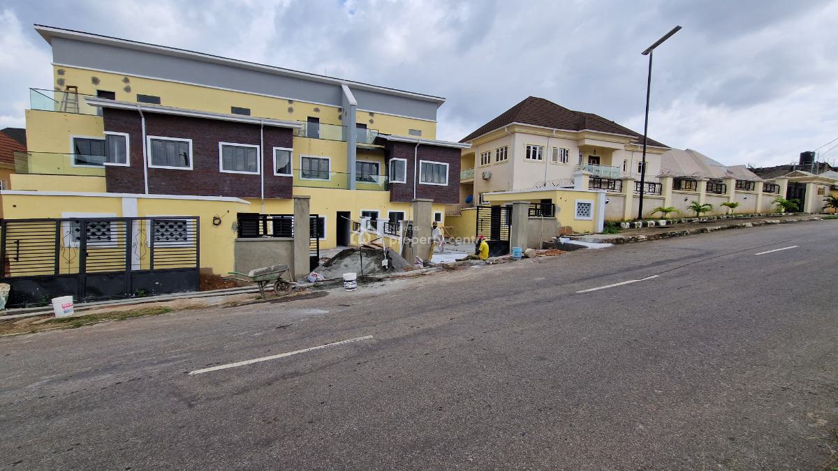 4 Bedroom Terraced Duplex, Kolapo Ishola Gra, Akobo, Ibadan, Oyo, Terraced Duplex for Sale