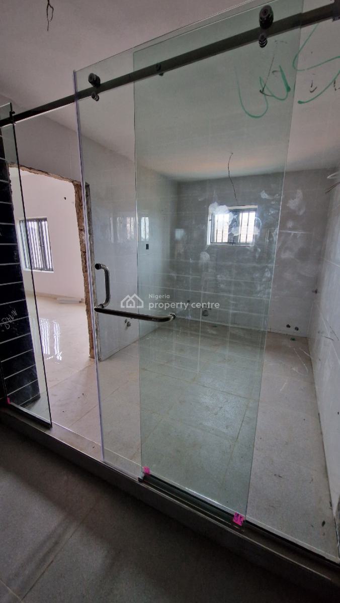 4 Bedroom Terraced Duplex, Kolapo Ishola Gra, Akobo, Ibadan, Oyo, Terraced Duplex for Sale