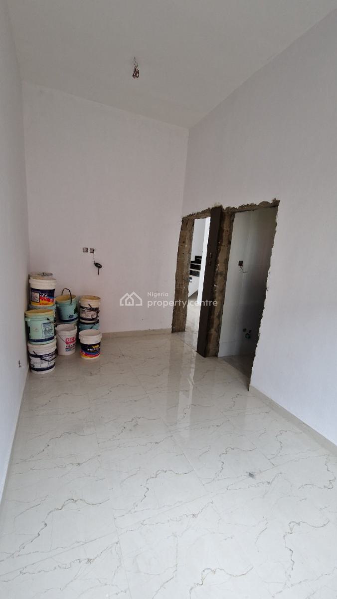 4 Bedroom Terraced Duplex, Kolapo Ishola Gra, Akobo, Ibadan, Oyo, Terraced Duplex for Sale