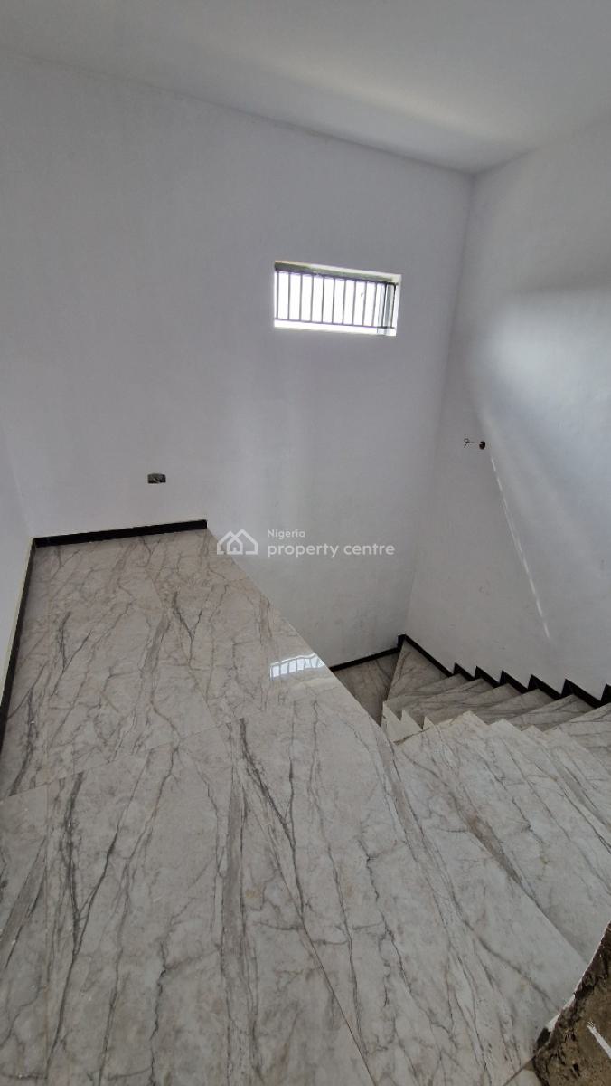 4 Bedroom Terraced Duplex, Kolapo Ishola Gra, Akobo, Ibadan, Oyo, Terraced Duplex for Sale