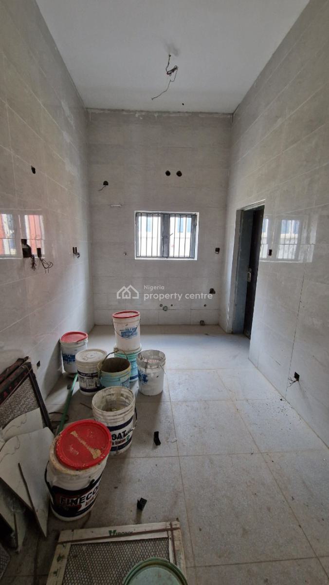 4 Bedroom Terraced Duplex, Kolapo Ishola Gra, Akobo, Ibadan, Oyo, Terraced Duplex for Sale