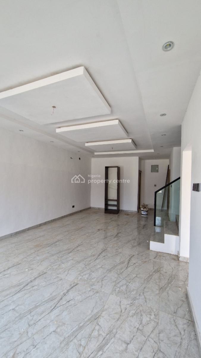 4 Bedrooms Terraced Duplex, Kolapo Ishola Gra, Akobo, Ibadan, Oyo, Terraced Duplex for Sale