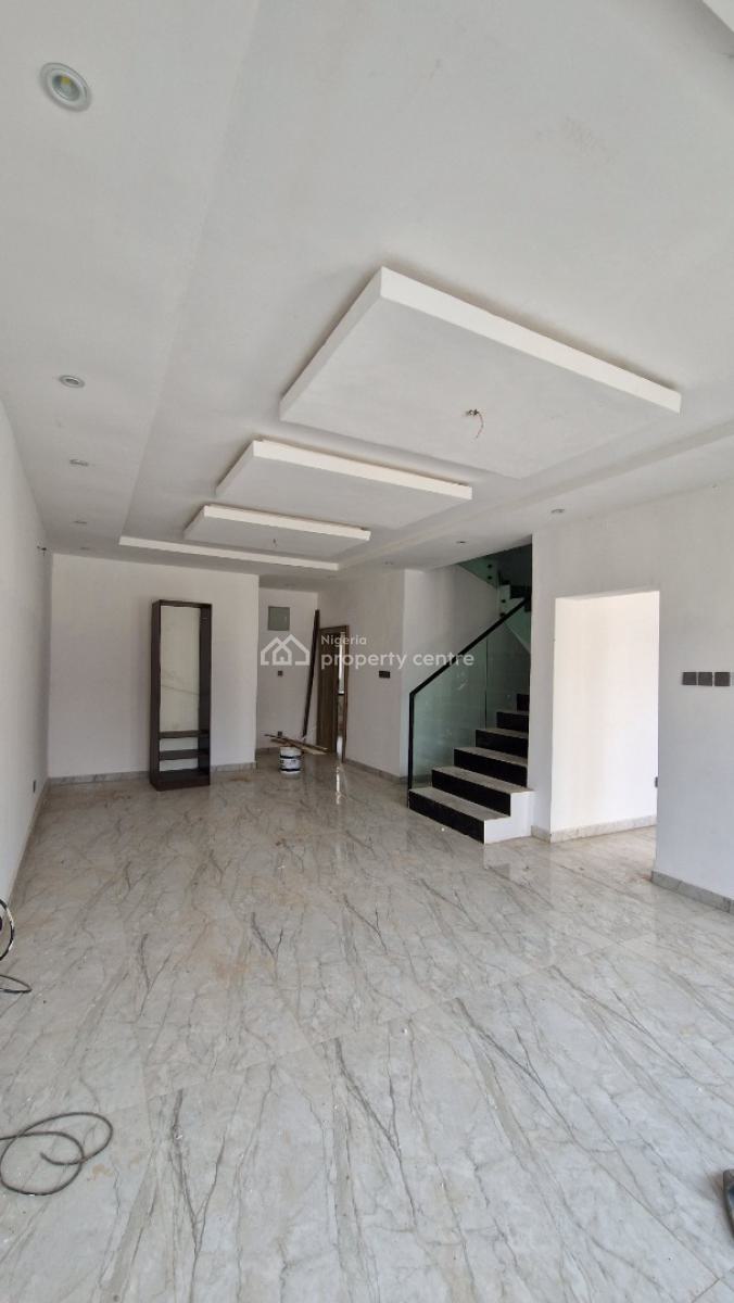 4 Bedrooms Terraced Duplex, Kolapo Ishola Gra, Akobo, Ibadan, Oyo, Terraced Duplex for Sale