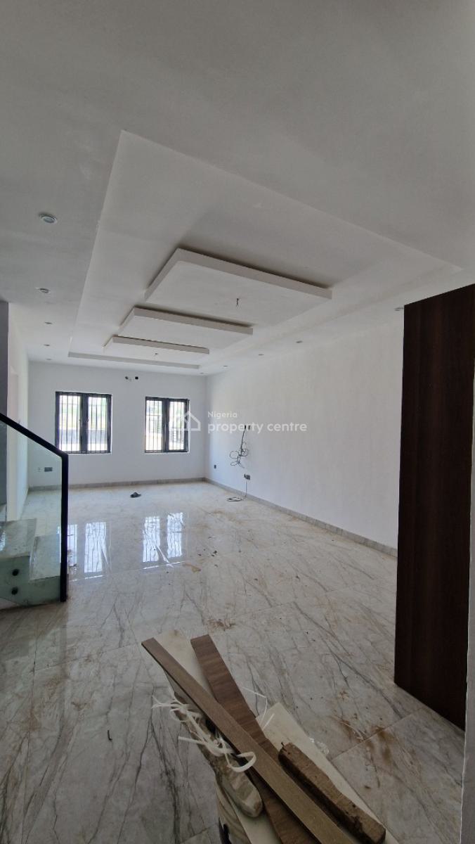 4 Bedrooms Terraced Duplex, Kolapo Ishola Gra, Akobo, Ibadan, Oyo, Terraced Duplex for Sale