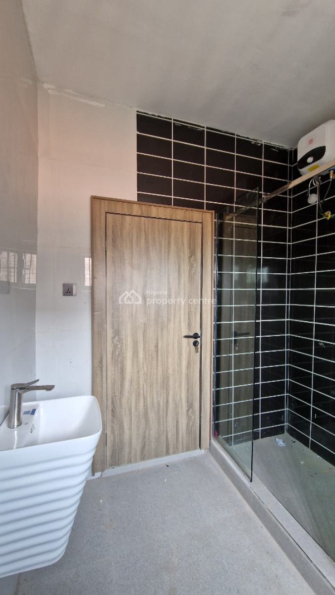 4 Bedrooms Terraced Duplex, Kolapo Ishola Gra, Akobo, Ibadan, Oyo, Terraced Duplex for Sale