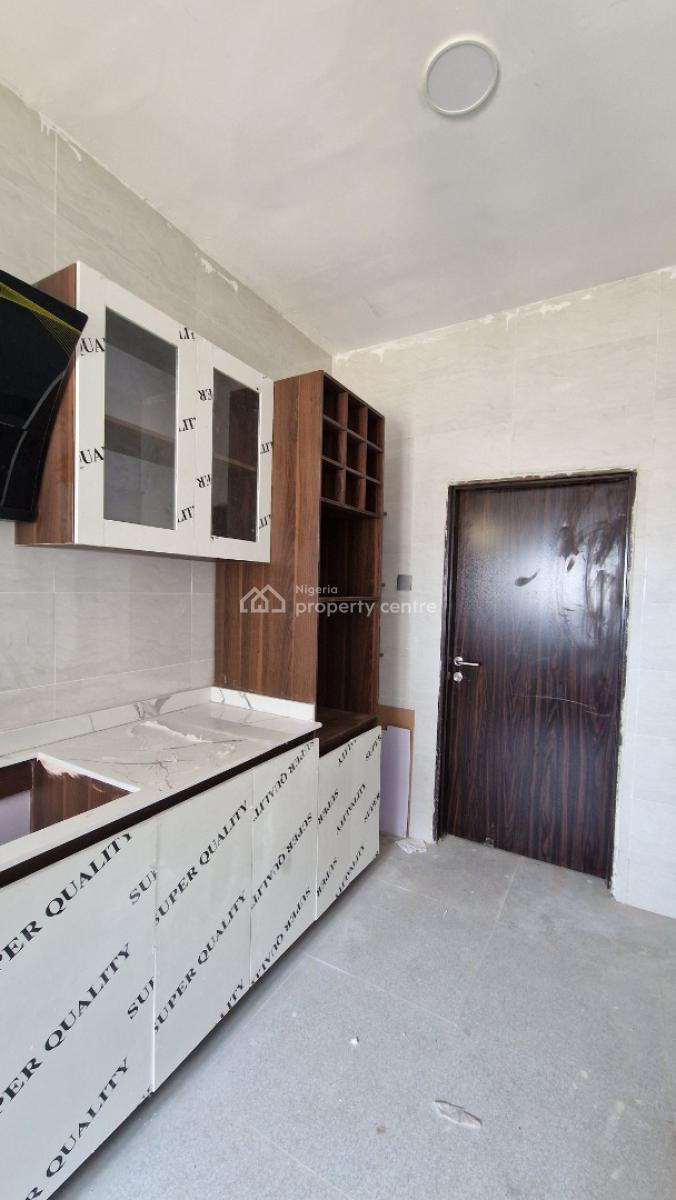 4 Bedrooms Terraced Duplex, Kolapo Ishola Gra, Akobo, Ibadan, Oyo, Terraced Duplex for Sale