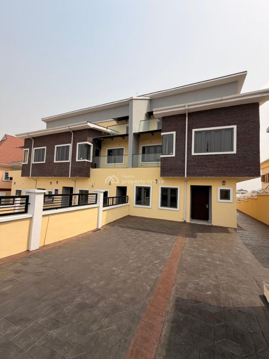 4 Bedrooms Terraced Duplex, Kolapo Ishola Gra, Akobo, Ibadan, Oyo, Terraced Duplex for Sale