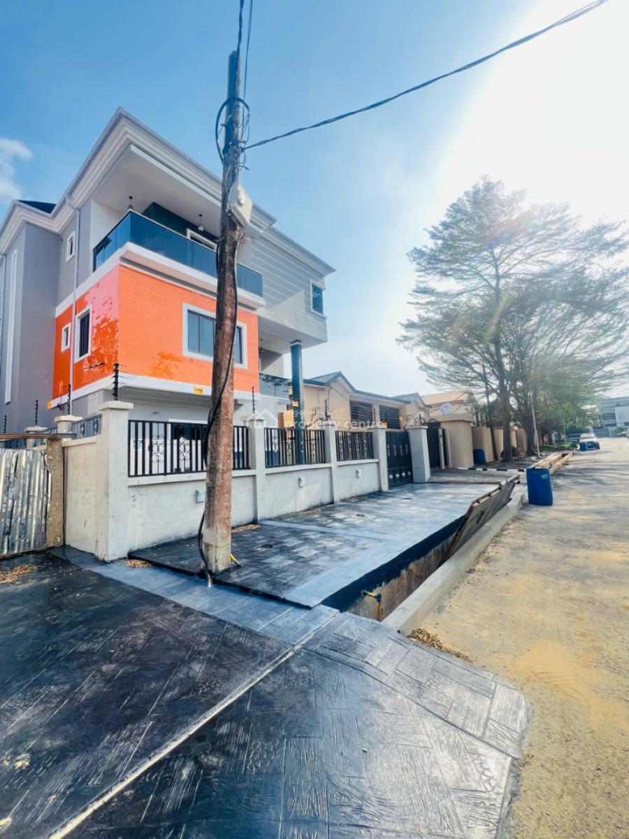 Breathtaking 5 Bedroom Fully Detached Duplex Plus Study Room and Bq, Gra Phase 2, Magodo, Lagos, Detached Duplex for Sale