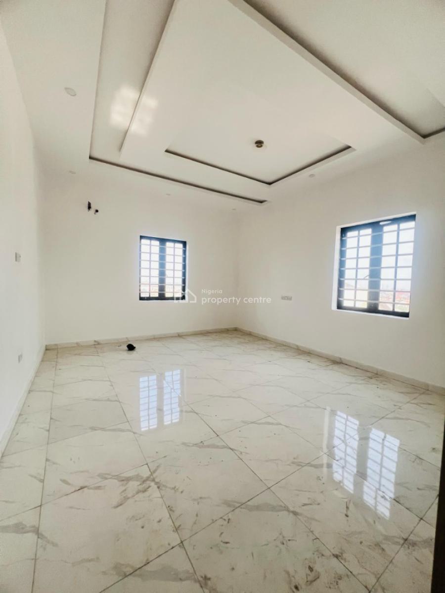 Breathtaking 5 Bedroom Fully Detached Duplex Plus Study Room and Bq, Gra Phase 2, Magodo, Lagos, Detached Duplex for Sale