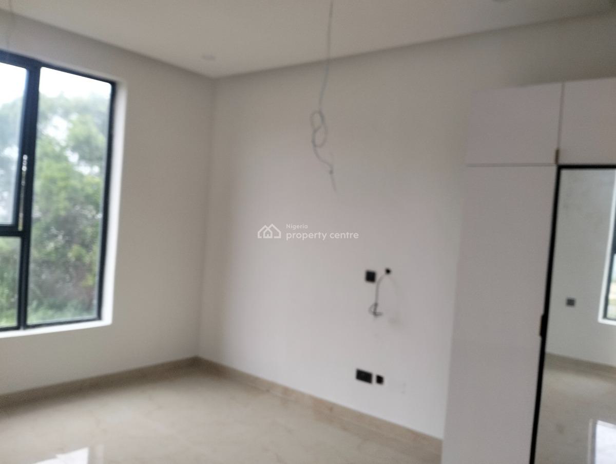 Exquisitely Finished 5 Bedroom, Lekki Phase 1, Lekki, Lagos, Semi-detached Duplex for Sale