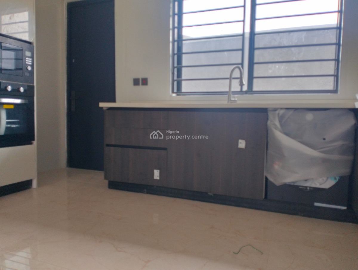Exquisitely Finished 5 Bedroom, Lekki Phase 1, Lekki, Lagos, Semi-detached Duplex for Sale