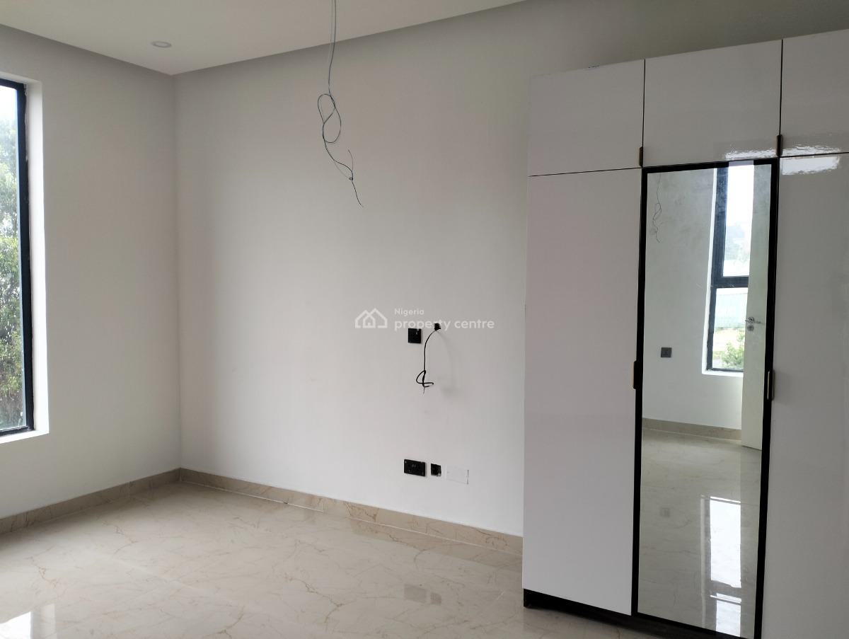 Exquisitely Finished 5 Bedroom, Lekki Phase 1, Lekki, Lagos, Semi-detached Duplex for Sale
