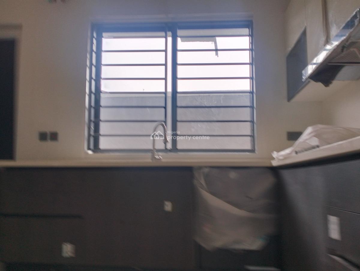 Exquisitely Finished 5 Bedroom, Lekki Phase 1, Lekki, Lagos, Semi-detached Duplex for Sale