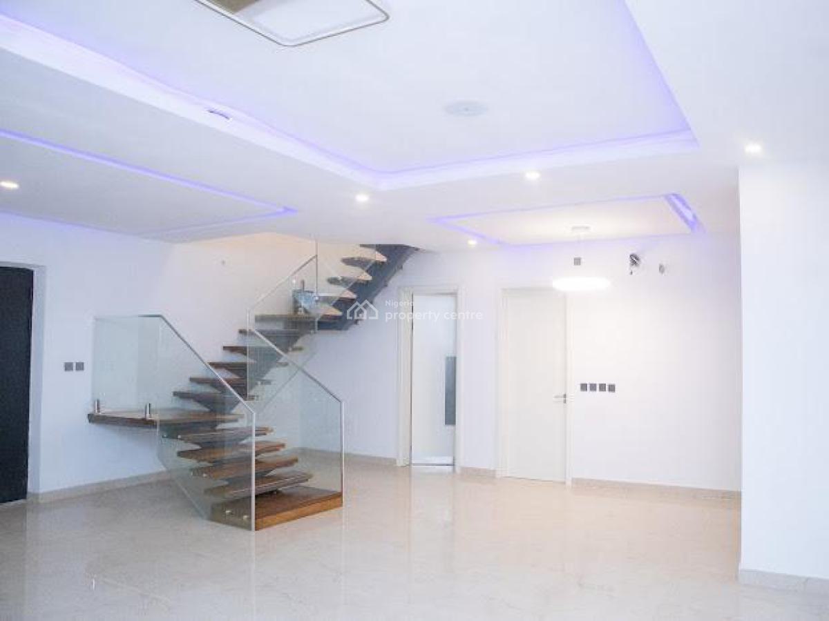 Exquisitely Finished 5 Bedrooms, Lekki Phase 1, Lekki, Lagos, Semi-detached Duplex for Sale