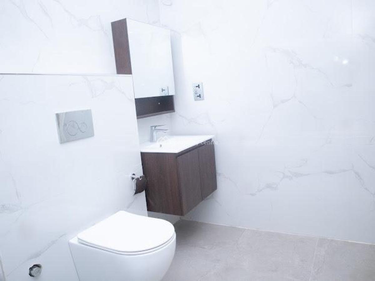 Exquisitely Finished 5 Bedrooms, Lekki Phase 1, Lekki, Lagos, Semi-detached Duplex for Sale