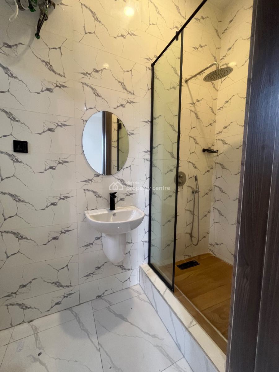 High End 2 Bedroom Apartment, Off Durotimi Eti, Lekki Phase 1, Lekki, Lagos, Flat / Apartment for Sale