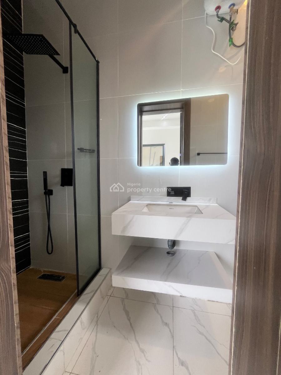 High End 2 Bedroom Apartment, Off Durotimi Eti, Lekki Phase 1, Lekki, Lagos, Flat / Apartment for Sale