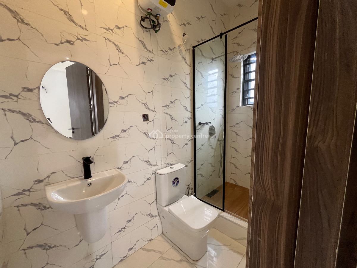 High End 3 Bedroom Apartment, Off Durotimi Eti, Lekki Phase 1, Lekki, Lagos, Flat / Apartment for Sale
