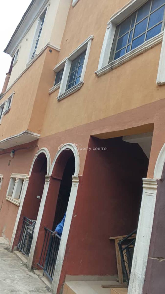 3 Bedroom Flat, Ire Akari Estate New Felele, Challenge, Ibadan, Oyo, Flat / Apartment for Rent