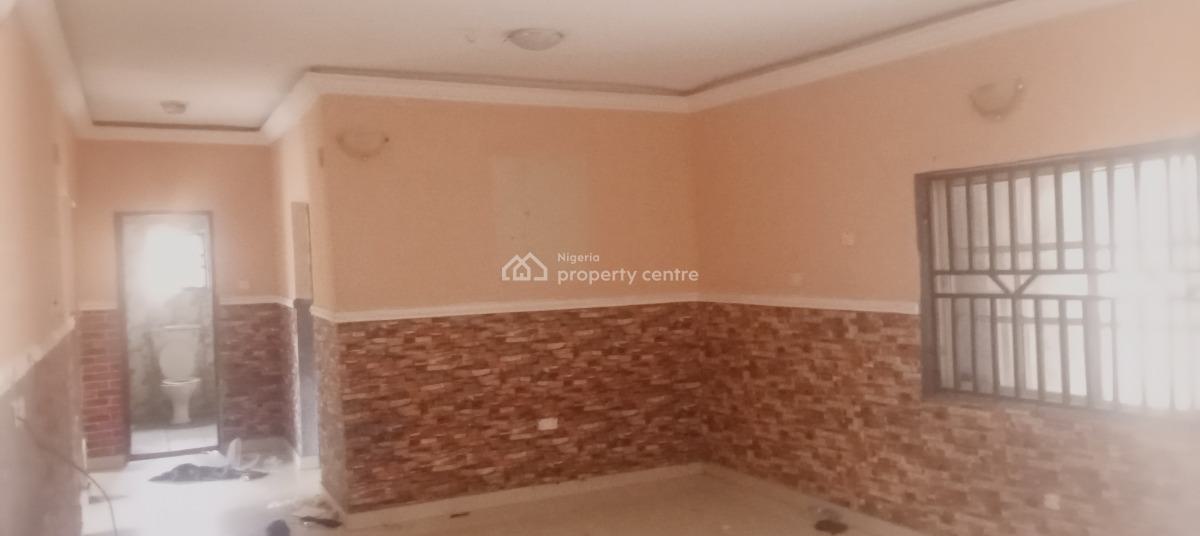 3 Bedroom Flat, Ire Akari Estate New Felele, Challenge, Ibadan, Oyo, Flat / Apartment for Rent