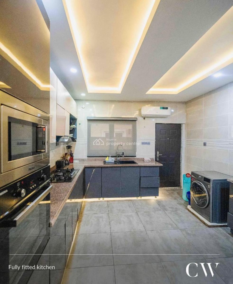 4 Bedrooms Semi Detached Duplex, Osapa, Lekki, Lagos, Semi-detached Duplex for Sale