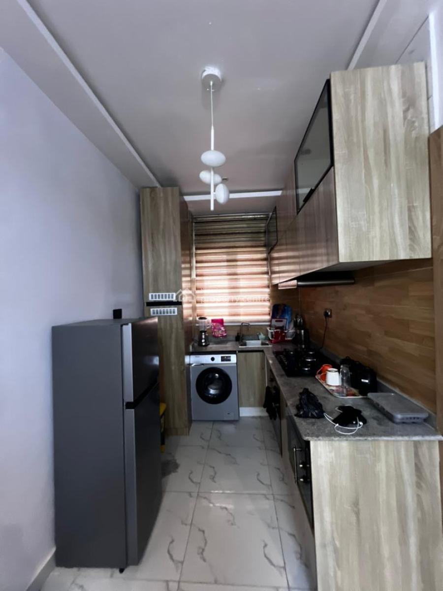 One Bedroom Aparment, Ologolo, Lekki, Lagos, Flat / Apartment for Rent