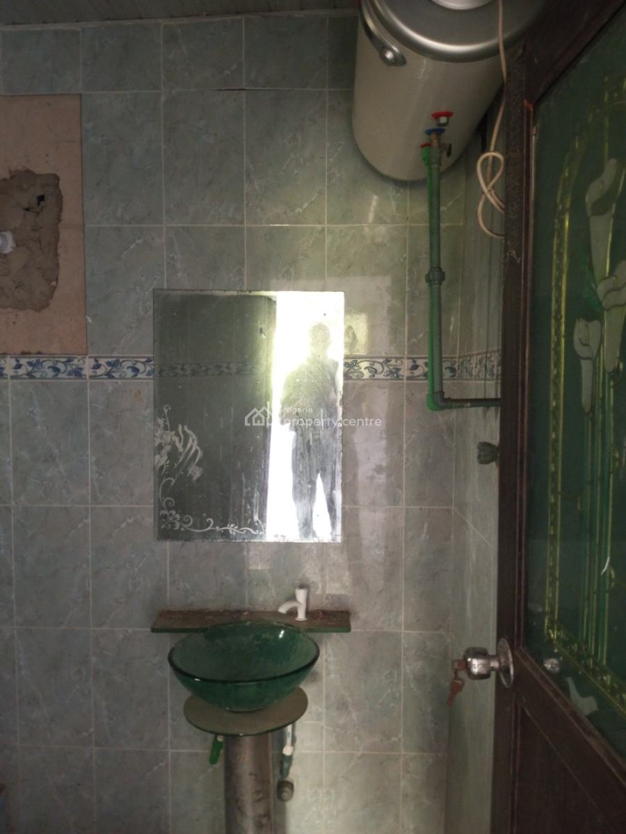 Very Spacious 2bed Upstairs in a Secured Estate, Off Owode Langbasa, Ado, Ajah, Lagos, Flat / Apartment for Rent