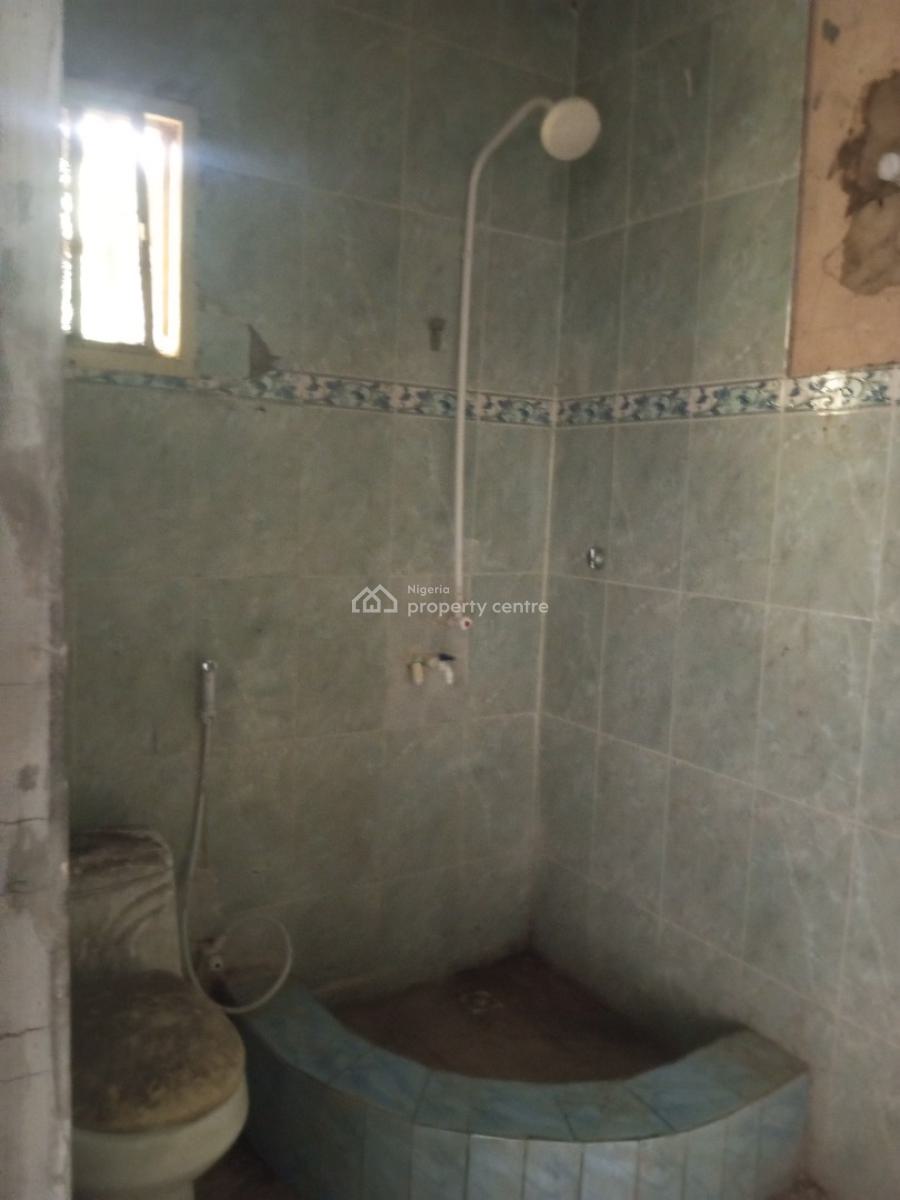 Very Spacious 2bed Upstairs in a Secured Estate, Off Owode Langbasa, Ado, Ajah, Lagos, Flat / Apartment for Rent