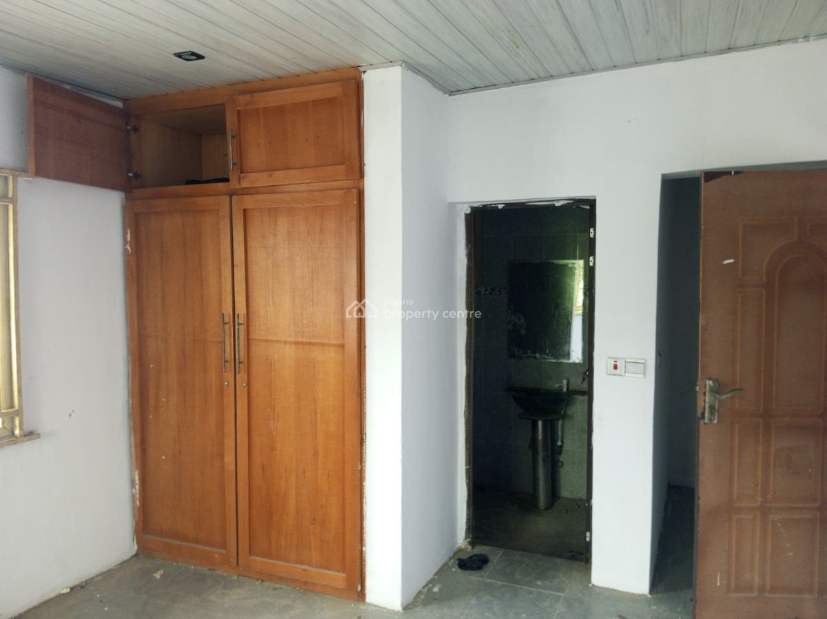 Very Spacious 2bed Upstairs in a Secured Estate, Off Owode Langbasa, Ado, Ajah, Lagos, Flat / Apartment for Rent