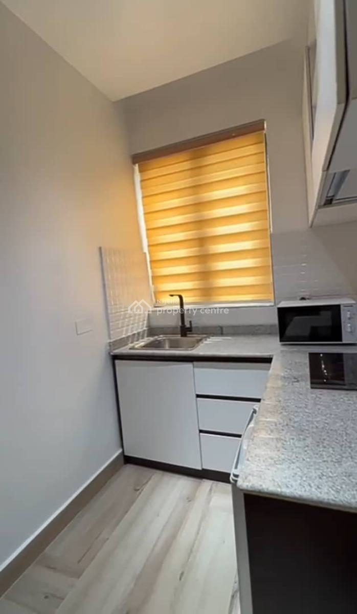 Fully Furnished 1 Bedroom Apartment, Ologolo, Lekki, Lagos, Mini Flat (room and Parlour) for Sale
