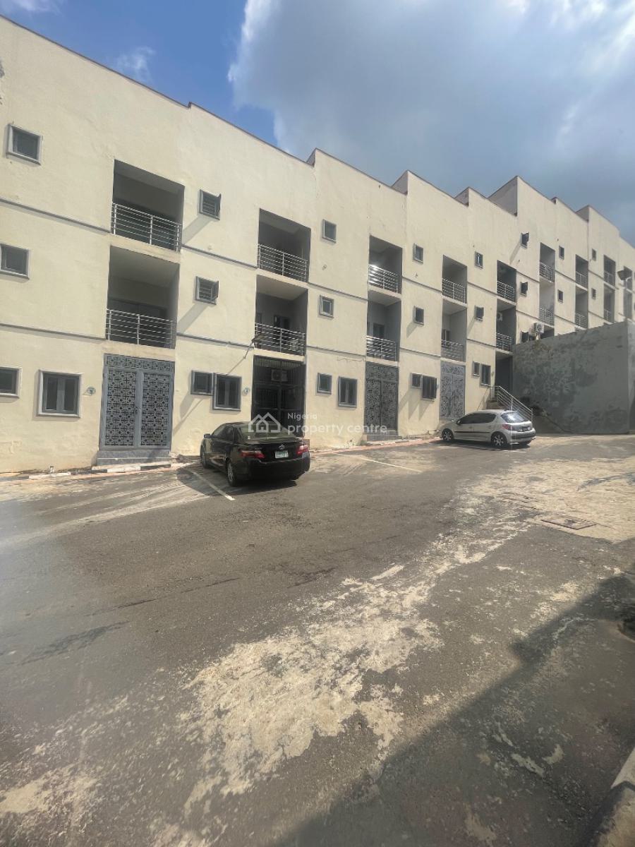 4 Bedroom Terrace Duplex, Guzape Main, Guzape District, Abuja, Terraced Duplex for Sale