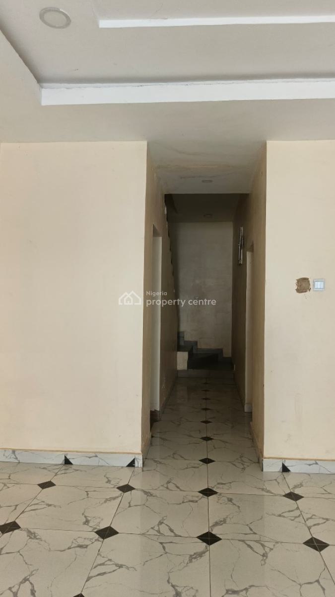 4 Bedroom Terrace Duplex, Guzape Main, Guzape District, Abuja, Terraced Duplex for Sale