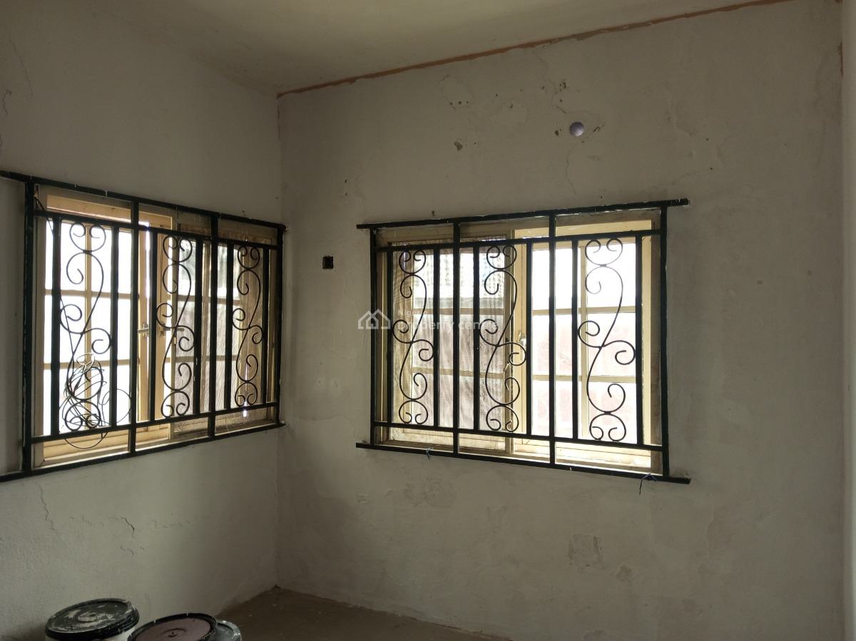 Well Renovated 3bed in a Secured Estate, Off Owode Langbasa, Ado, Ajah, Lagos, Flat / Apartment for Rent