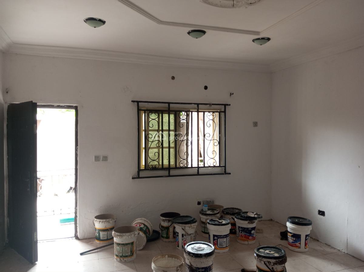 Well Renovated 3bed in a Secured Estate, Off Owode Langbasa, Ado, Ajah, Lagos, Flat / Apartment for Rent