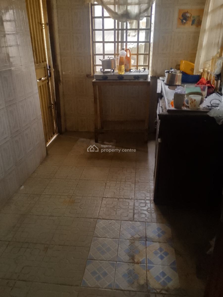 a Room in a Shared Apartment, Abraham Adesanya Estate Ajah, Ajah, Lagos, Self Contain (single Rooms) for Rent
