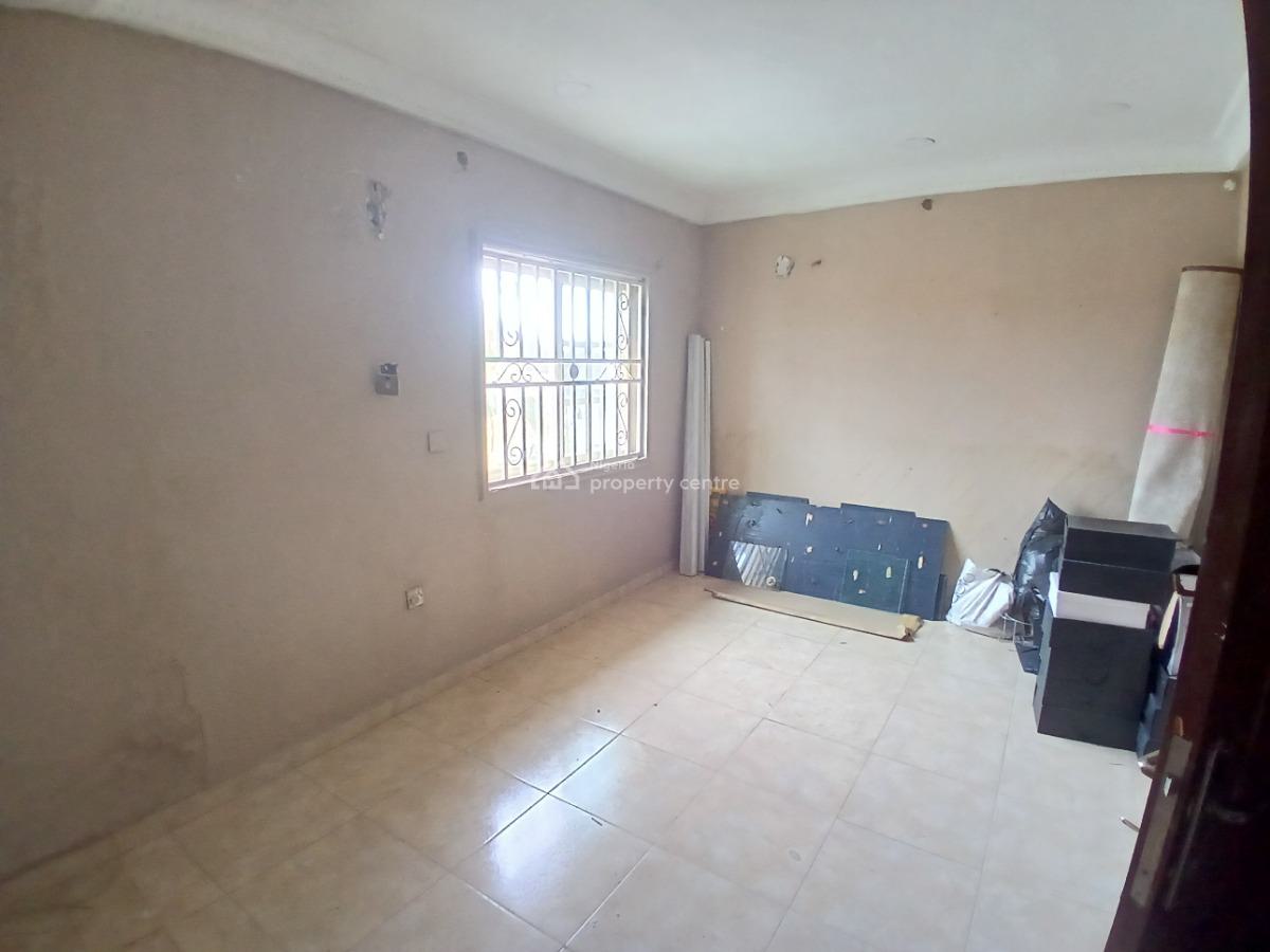a Commercial 2 Rooms Office Space, Lekki Phase 1, Lekki, Lagos, Office Space for Rent