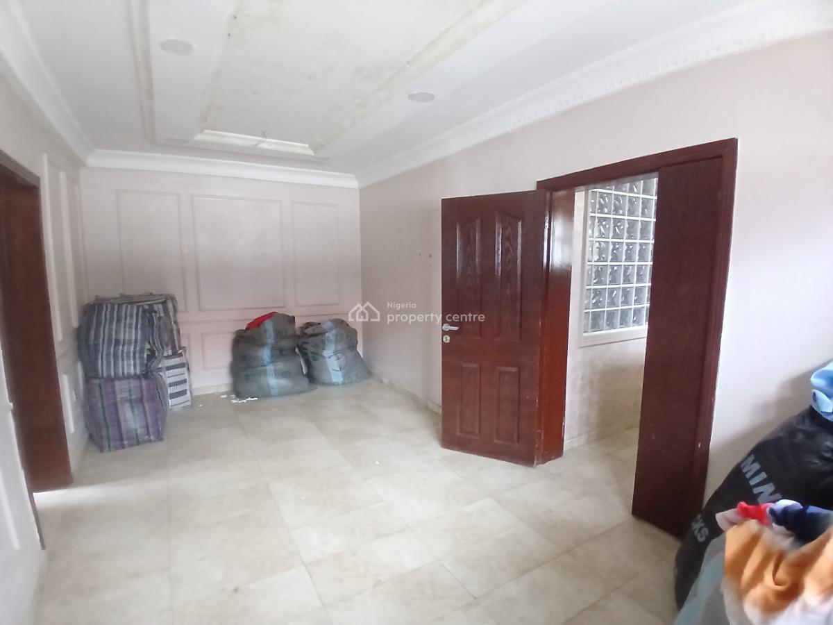 a Commercial 2 Rooms Office Space, Lekki Phase 1, Lekki, Lagos, Office Space for Rent